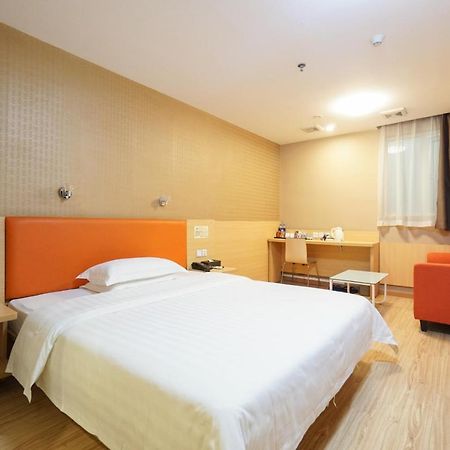 Jia Mei Xin Holiday Hotel Baiyun Airport Branch Guangzhou Bagian luar foto