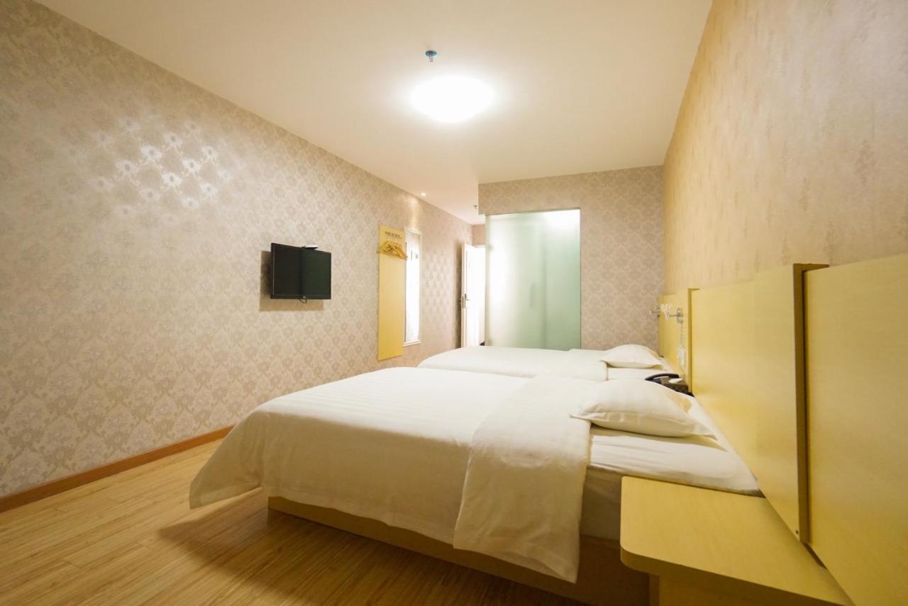 Jia Mei Xin Holiday Hotel Baiyun Airport Branch Guangzhou Bagian luar foto