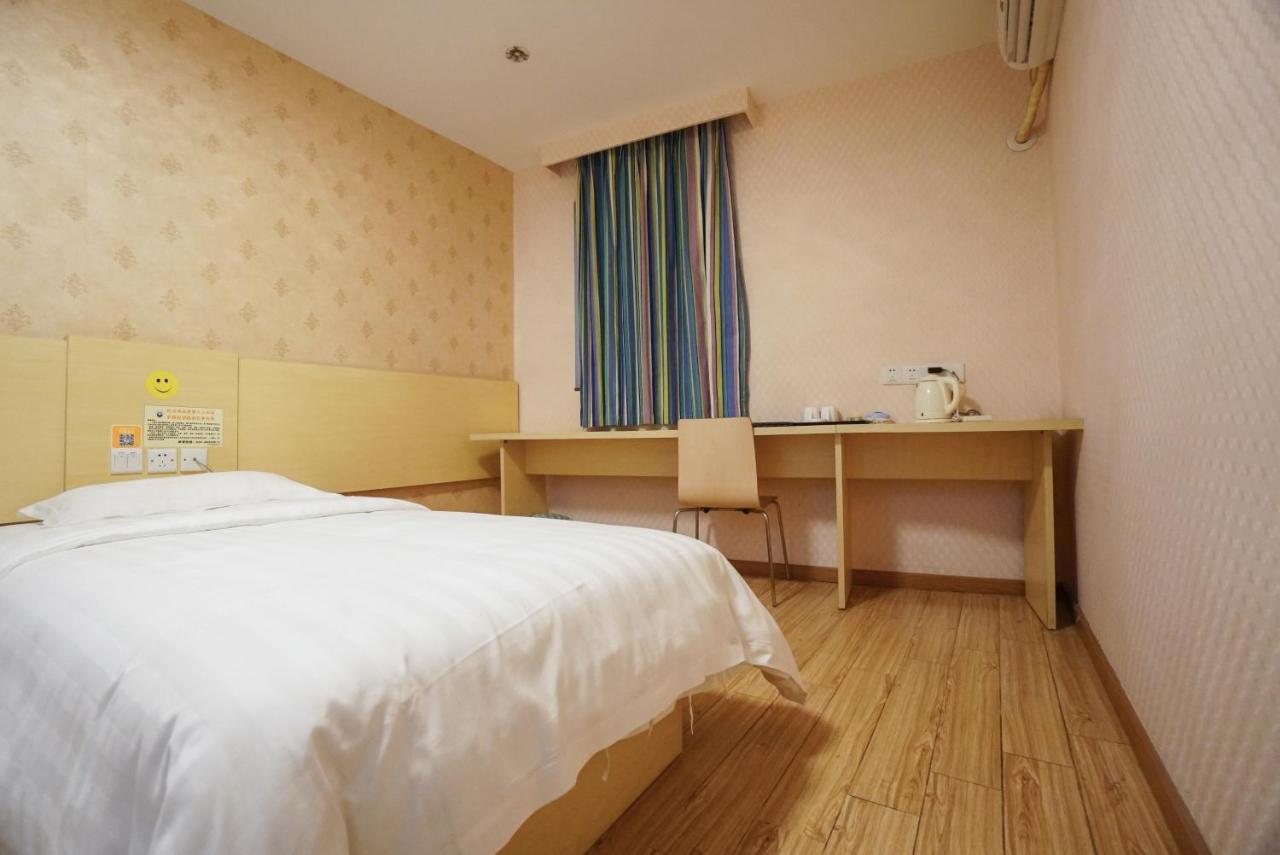 Jia Mei Xin Holiday Hotel Baiyun Airport Branch Guangzhou Bagian luar foto