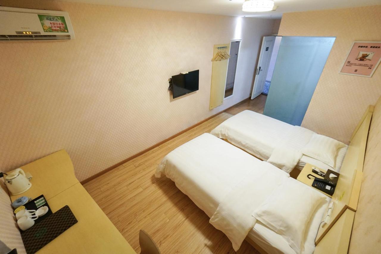 Jia Mei Xin Holiday Hotel Baiyun Airport Branch Guangzhou Bagian luar foto