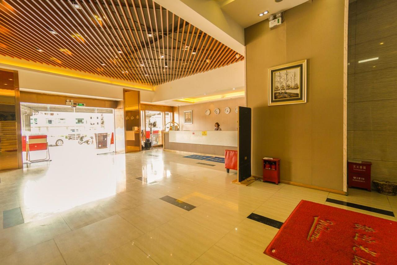 Jia Mei Xin Holiday Hotel Baiyun Airport Branch Guangzhou Bagian luar foto