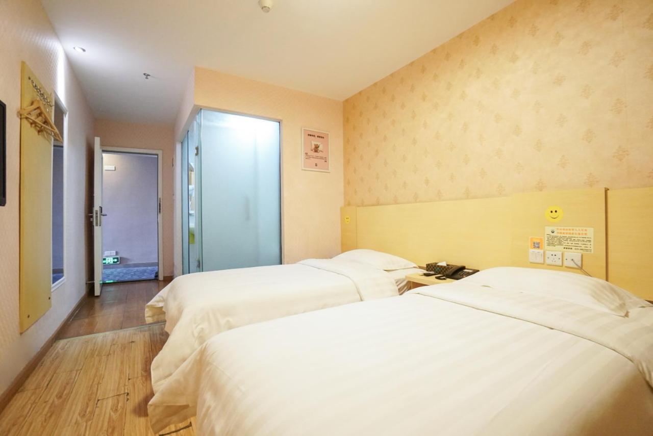 Jia Mei Xin Holiday Hotel Baiyun Airport Branch Guangzhou Bagian luar foto